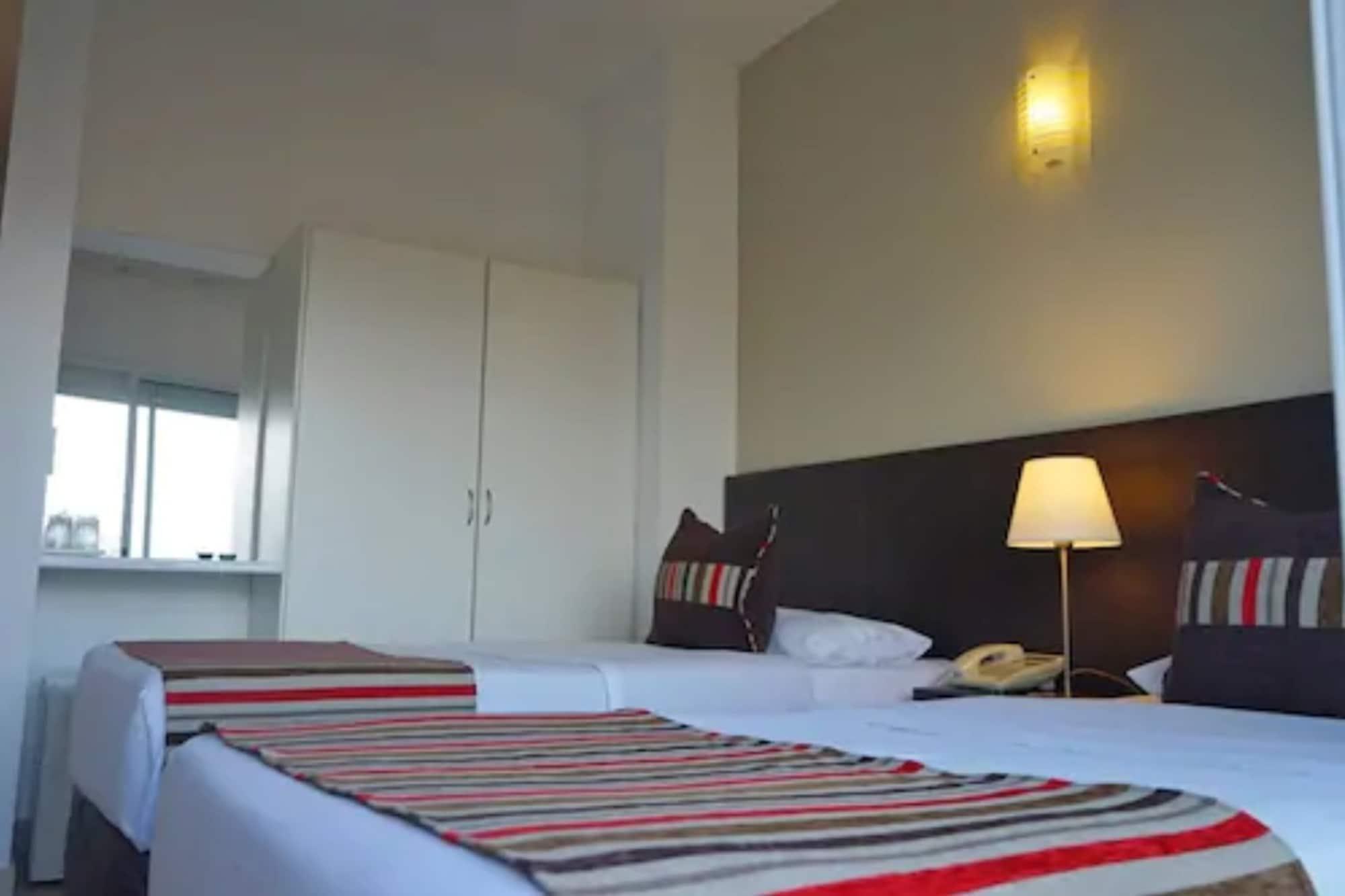 De La Plaza Hotel มัลโดนาโด ภายนอก รูปภาพ