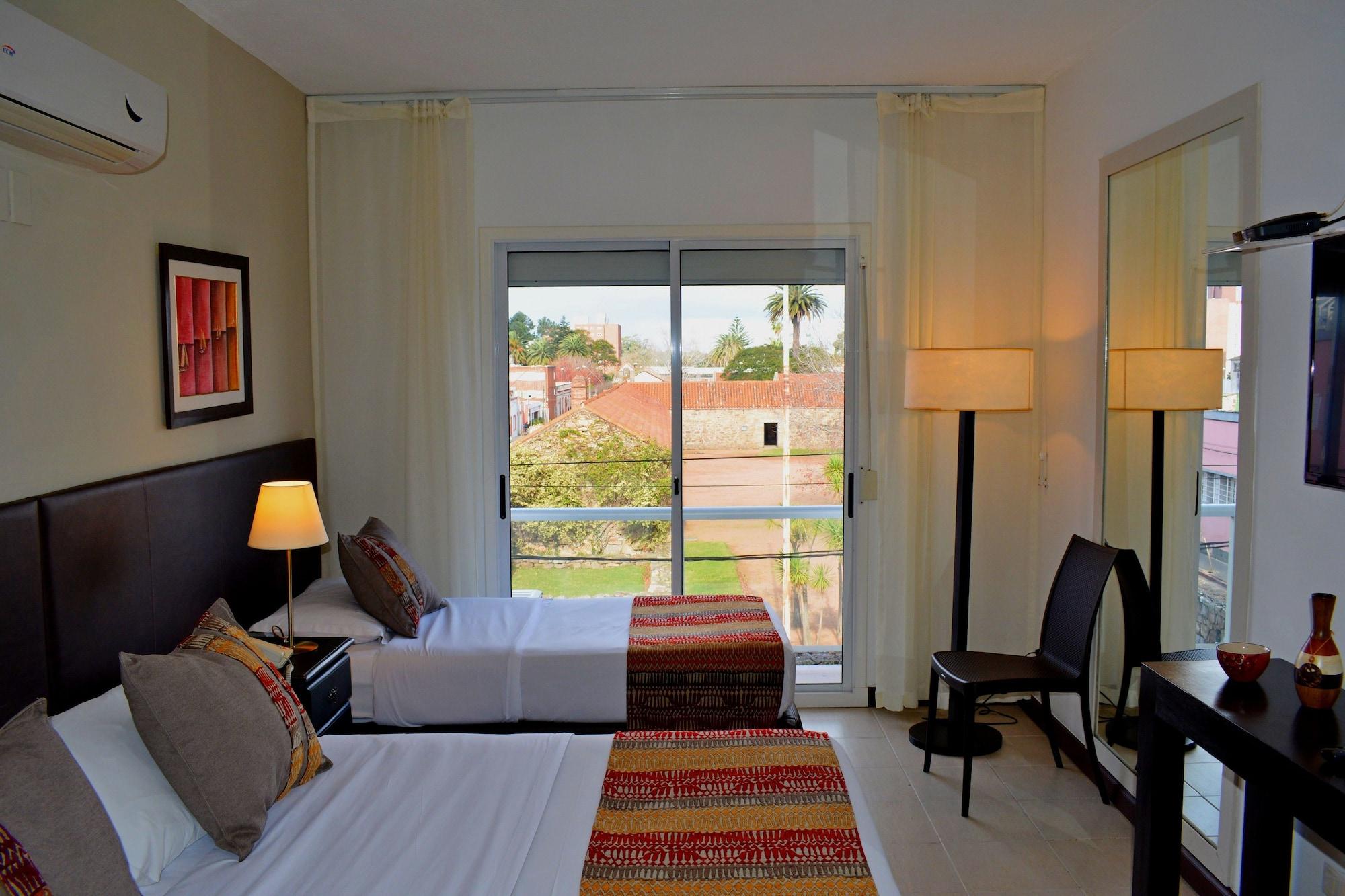 De La Plaza Hotel มัลโดนาโด ภายนอก รูปภาพ