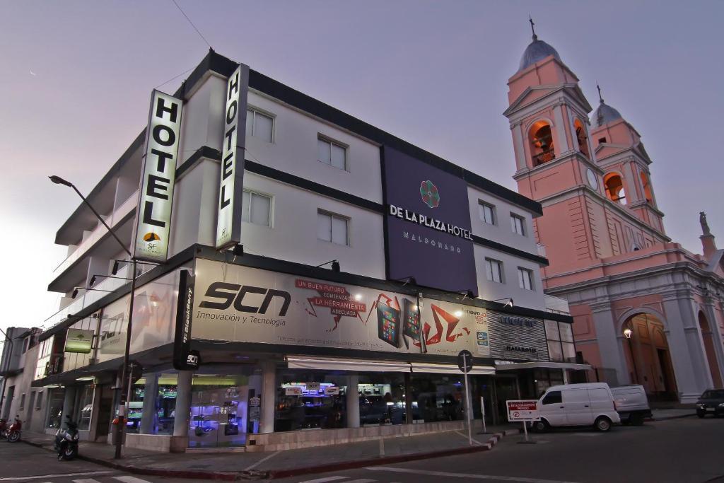 De La Plaza Hotel มัลโดนาโด ภายนอก รูปภาพ